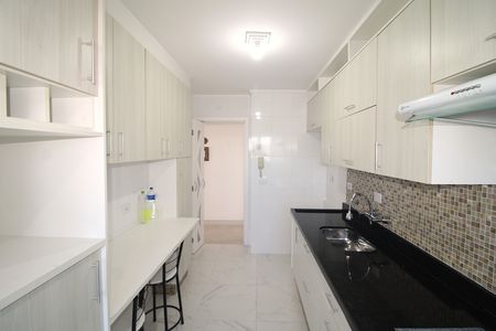 Apartamento à venda com 80m², 3 quartos e 2 vagasCozinha / Área de Serviço