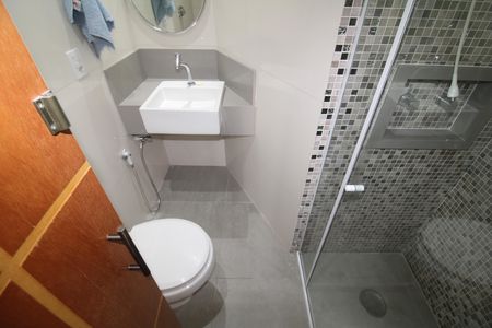 Apartamento à venda com 80m², 3 quartos e 2 vagasBanheiro