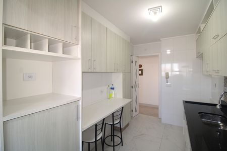 Apartamento à venda com 80m², 3 quartos e 2 vagasCozinha / Área de Serviço