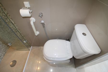 Apartamento à venda com 80m², 3 quartos e 2 vagasQuarto 3 - Banheiro