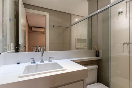 Apartamento à venda com 147m², 3 quartos e 3 vagas
