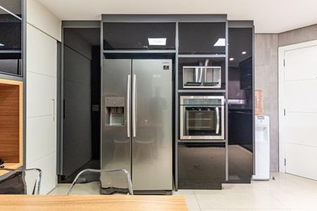 Apartamento à venda com 147m², 3 quartos e 3 vagas