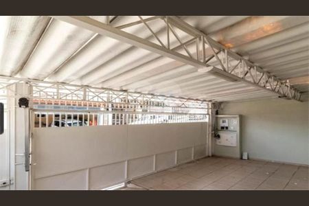 Casa à venda com 3 quartos, 285m² em Jaraguá, São Paulo