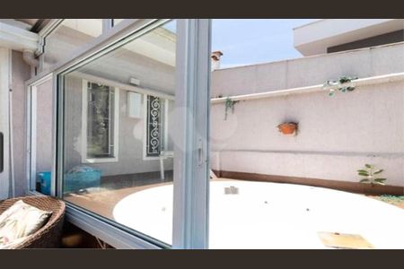 Casa à venda com 3 quartos, 285m² em Jaraguá, São Paulo