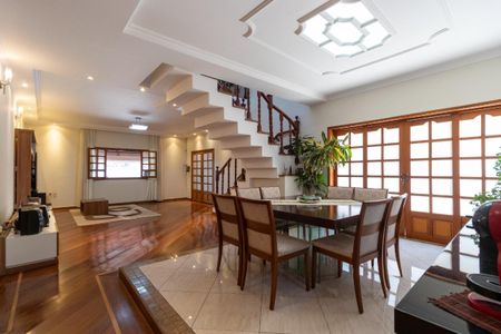 Casa à venda com 20m², 1 quarto e 3 vagas