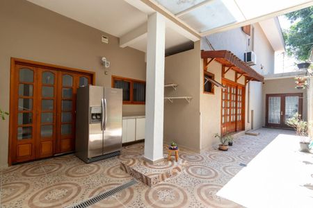 Casa à venda com 20m², 1 quarto e 3 vagas