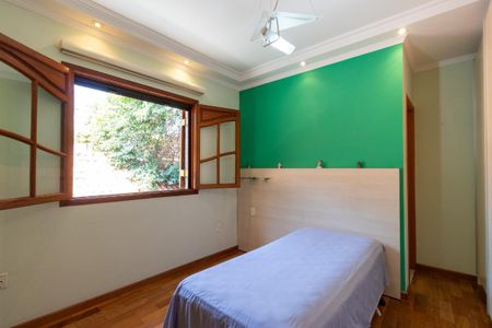 Casa à venda com 20m², 1 quarto e 3 vagas