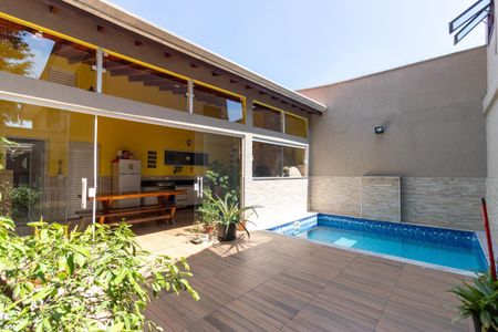 Casa à venda com 20m², 1 quarto e 3 vagas