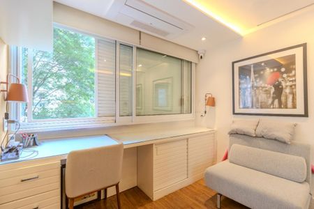 Apartamento à venda com 90m², 2 quartos e 2 vagas