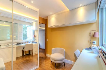 Apartamento à venda com 90m², 2 quartos e 2 vagas