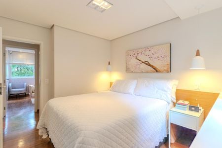 Apartamento à venda com 2 quartos, 90m² em Vila Uberabinha, São Paulo