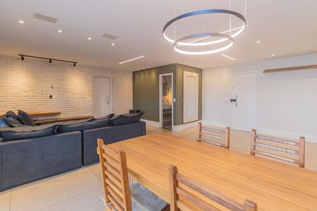 Apartamento à venda com 122m², 2 quartos e 3 vagas