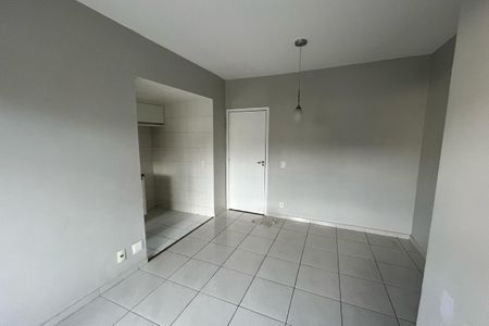 Sala de apartamento para alugar com 2 quartos, 50m² em Centro, Duque de Caxias