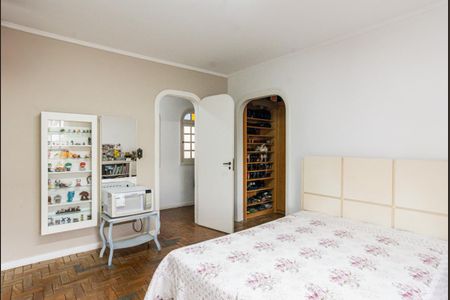 Casa à venda com 5 quartos, 312m² em Jardim Leonor, São Paulo