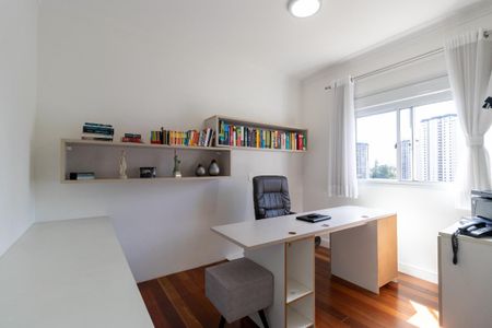 Apartamento à venda com 247m², 4 quartos e 3 vagas
