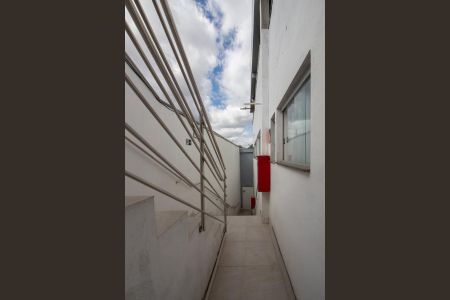 Apartamento para alugar com 50m², 2 quartos e sem vaga Apartamento para alugar com 50m², 2 quartos e sem vagaEntrada