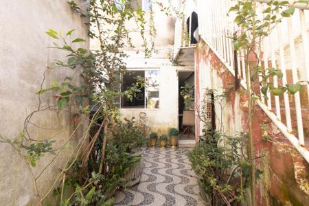 Casa à venda com 140m², 6 quartos e 3 vagas Casa à venda com 140m², 6 quartos e 3 vagasÁrea de Serviço