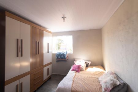 Casa à venda com 140m², 6 quartos e 3 vagas Casa à venda com 140m², 6 quartos e 3 vagasQuarto 4