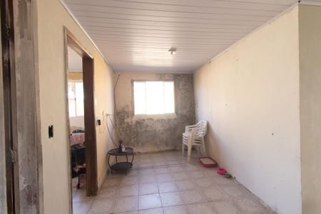 Casa à venda com 140m², 6 quartos e 3 vagas Casa à venda com 140m², 6 quartos e 3 vagasSala 2