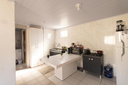 Casa à venda com 140m², 6 quartos e 3 vagas Casa à venda com 140m², 6 quartos e 3 vagasCozinha