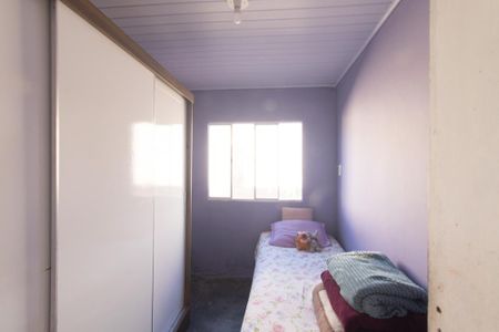 Casa à venda com 140m², 6 quartos e 3 vagas Casa à venda com 140m², 6 quartos e 3 vagasQuarto 5