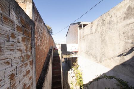 Casa à venda com 140m², 6 quartos e 3 vagas Casa à venda com 140m², 6 quartos e 3 vagasÁrea externa