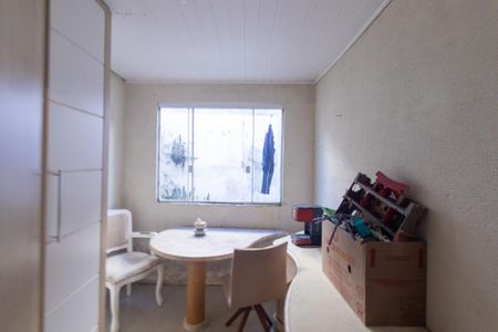 Casa à venda com 140m², 6 quartos e 3 vagas Casa à venda com 140m², 6 quartos e 3 vagasQuarto 1