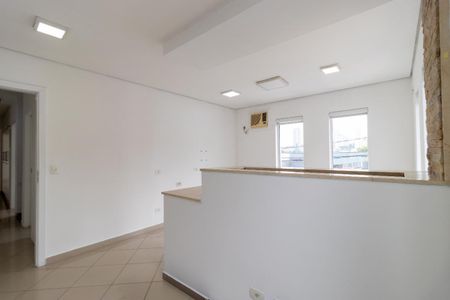 Casa à venda com 128m², 6 quartos e 2 vagas