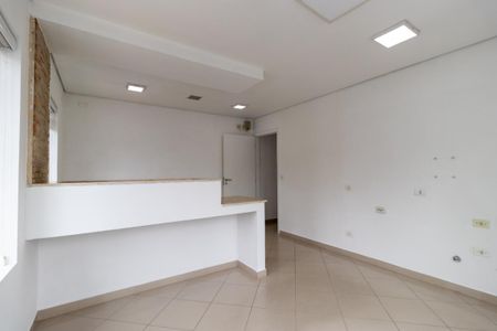 Casa à venda com 128m², 6 quartos e 2 vagas
