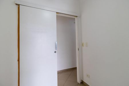 Casa à venda com 128m², 6 quartos e 2 vagas
