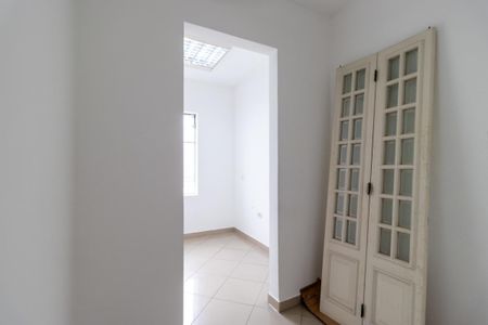 Casa à venda com 128m², 6 quartos e 2 vagas