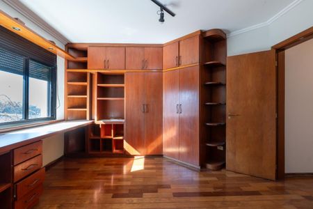 Apartamento à venda com 162m², 4 quartos e 3 vagas