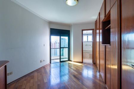 Apartamento à venda com 162m², 4 quartos e 3 vagas