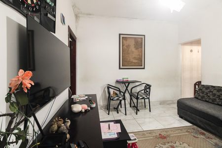 Sala  de casa à venda com 4 quartos, 150m² em Vila Antonina, São Paulo