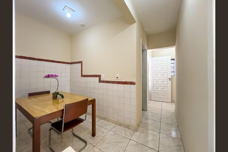 Casa à venda com 4 quartos, 203m² em Jardim Guarau, São Paulo