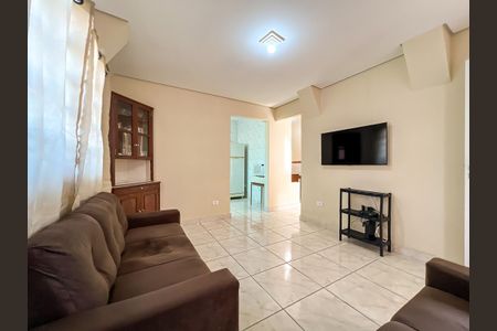Casa à venda com 4 quartos, 203m² em Jardim Guarau, São Paulo