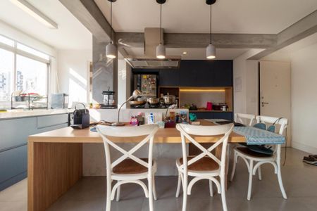 Apartamento à venda com 96m², 2 quartos e 1 vaga