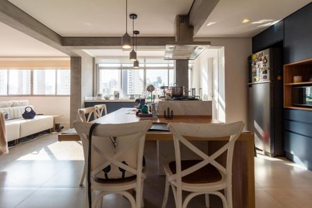 Apartamento à venda com 96m², 2 quartos e 1 vaga
