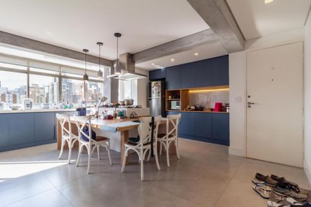 Apartamento à venda com 96m², 2 quartos e 1 vaga