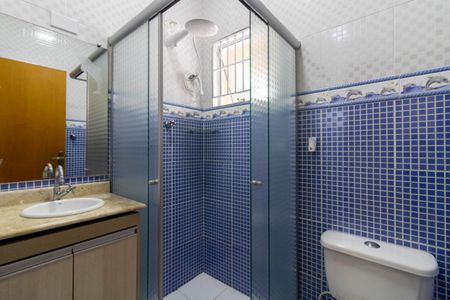 Casa à venda com 147m², 3 quartos e 2 vagas