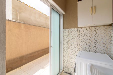 Casa à venda com 147m², 3 quartos e 2 vagas