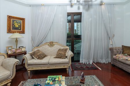 Apartamento à venda com 226m², 3 quartos e 3 vagas Apartamento à venda com 226m², 3 quartos e 3 vagasSala