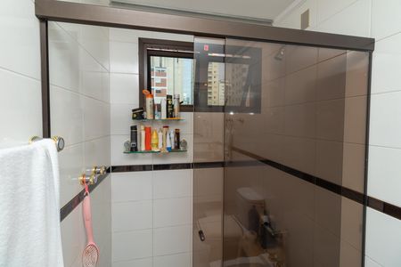 Apartamento à venda com 226m², 3 quartos e 3 vagas Apartamento à venda com 226m², 3 quartos e 3 vagasBanheiro da Suíte 2