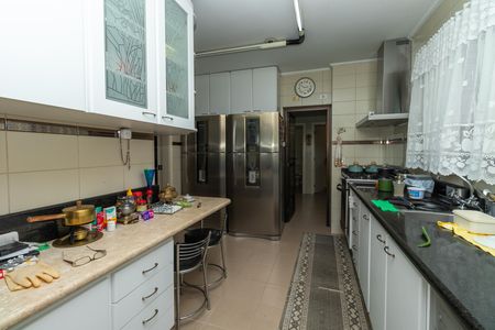 Apartamento à venda com 226m², 3 quartos e 3 vagas Apartamento à venda com 226m², 3 quartos e 3 vagasCozinha