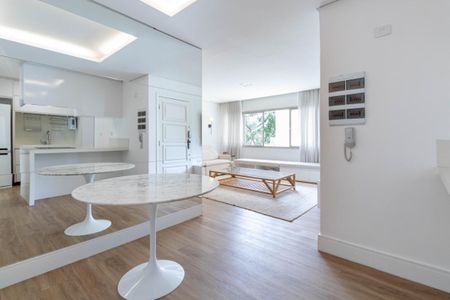 Apartamento à venda com 3 quartos, 97m² em Itaim Bibi, São Paulo