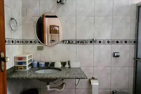 Casa à venda com 4 quartos, 240m² em Cursino, São Paulo