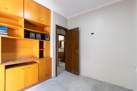 Casa à venda com 3 quartos, 340m² em Vila Sao Paulo, São Paulo