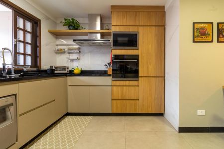 Casa à venda com 151m², 3 quartos e 1 vaga