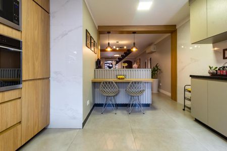 Casa à venda com 151m², 3 quartos e 1 vaga