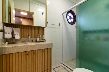 Casa à venda com 151m², 3 quartos e 1 vaga